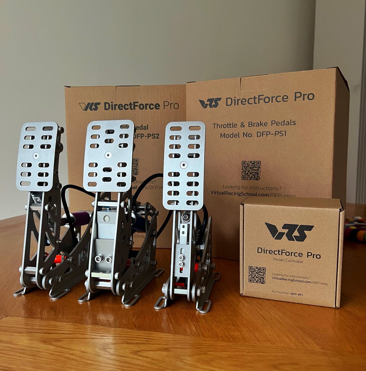 Christmas came early!🎄 Big thanks to <a href="/realVRS/">VRS</a> and <a href="/Altus_Esports/">Altus Esports</a> for the pedal set upgrade. Can’t wait to hit the track with these 🤘

If you’re looking to enhance your sim racing setup, you can get yours here: vrs.racing/pedals

#VRS #DirectForce #Pedals