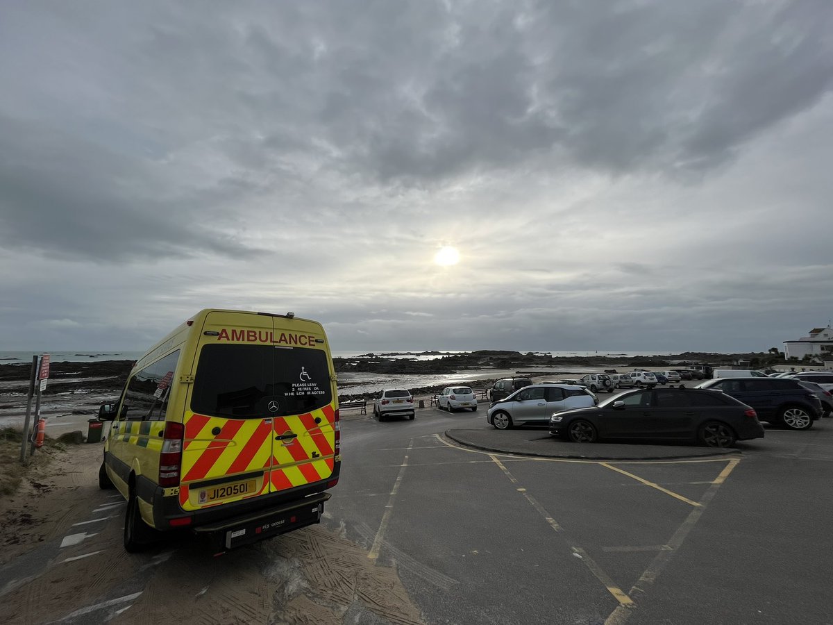 It’s nearly the end of our Patient Transport week so after what Jersey has been through with #StormCiaran, and the current repairs and tidying up by us all, wherever you can, take time out, breath and we’ll move on together. #PTS501 @JsyAmbulance.