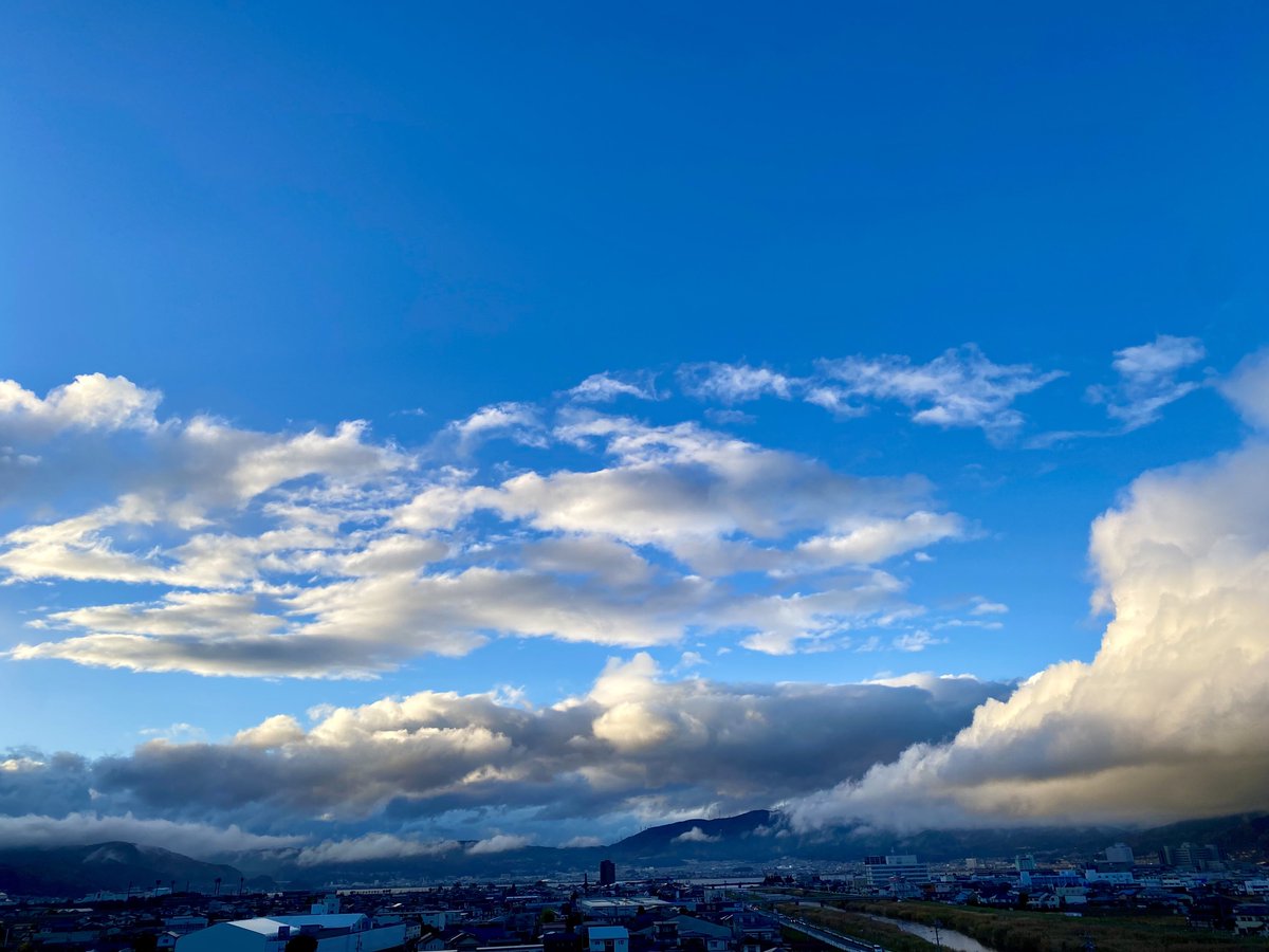 💙🔷☁️☀️☁️🔷💙☁💙🔵🔷🌨⸜❄️⸝ #空が好き #そら #空