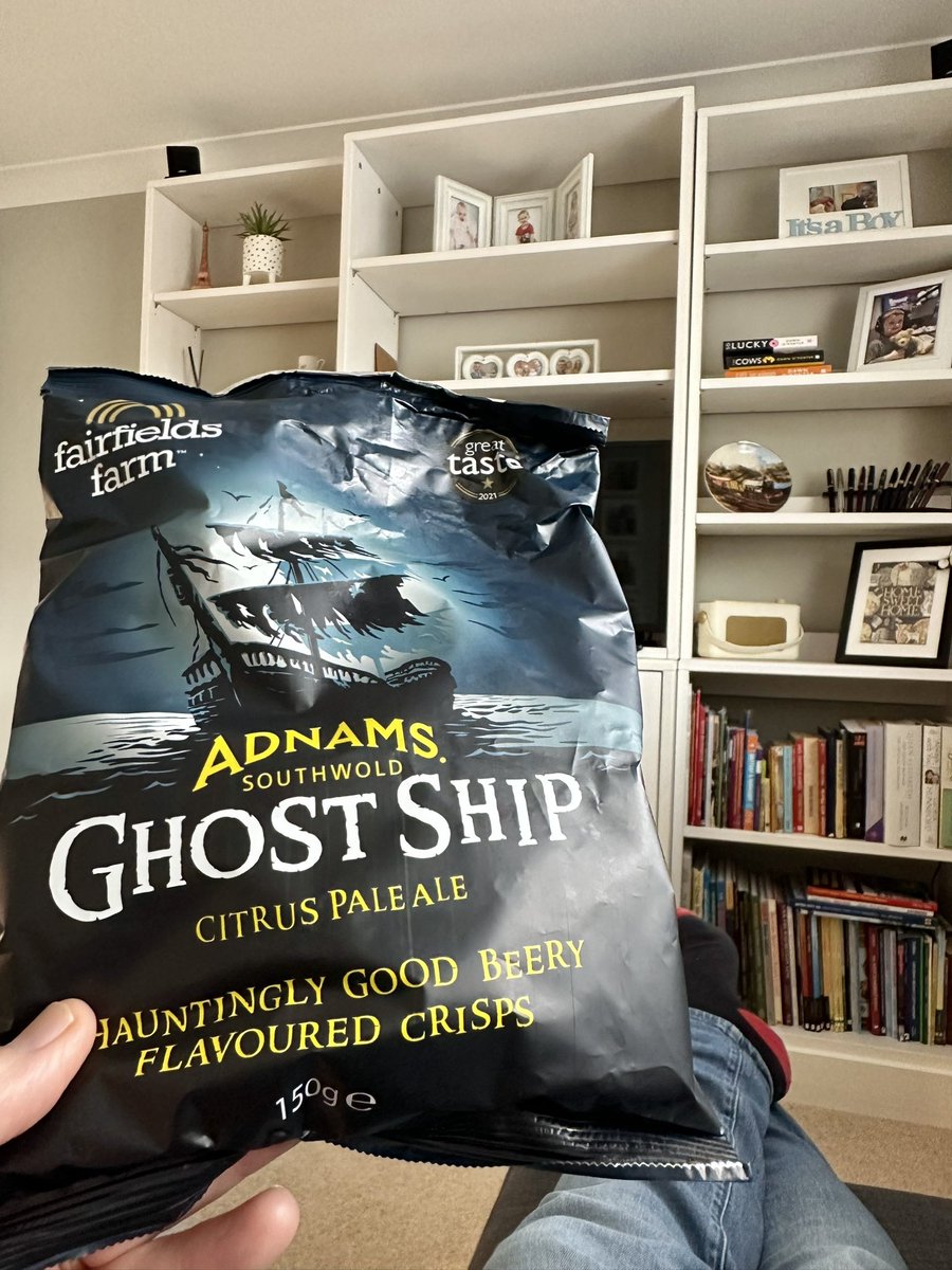 Dangerously Delectable! 

Sat in the office at home, I fancied a snack &amp; opened this first time purchase from our local garden centre last night. OMG, so tasty. Praise to <a href="/FairfieldsFarm/">Fairfields Farm Crisps</a> &amp; <a href="/Adnams/">Adnams Southwold</a> Now I must repeat to myself “Don’t finish the pack. Don’t finish the pack!”