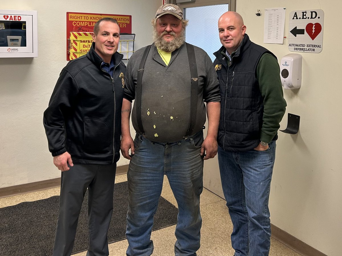 Business Agent Jeff Palmerino, member Stanley Burch and Business Agent Mike Degano at the Town of Claverack to review their contract and new healthcare. @Quacky294 @KoniszewskiStan @TeamsterHughes #Teamsters