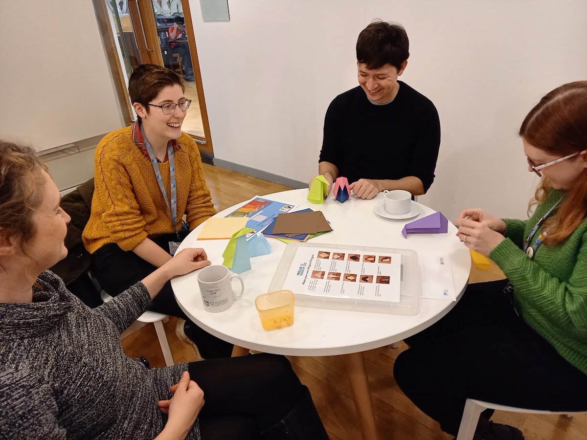 Today we started our Polar Pride celebrations at SPRI! Tea, cake, conversations and origami penguins!
#DiveristyInPolarScience #pride #PolarPride @SPRI🐧🐻‍❄️🌈🇦🇶🏳️‍⚧️