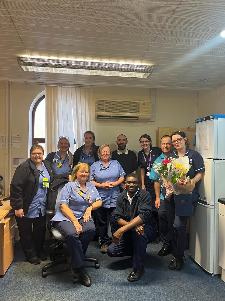 Another emotional day for Team Arnold saying goodbye to DN <a href="/KellyJo42857149/">Kelly J RN, DN, BSc, NMP</a> 
We will miss you, best of luck over at <a href="/NottinghamWest/">Nottingham West Community Services</a> ❤️
