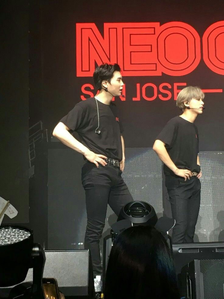 hooneychicken's tweet photo. johnny &amp; haechan in the origin, the link and the unity 😂 https://t.co/cGLOO8ylFM
