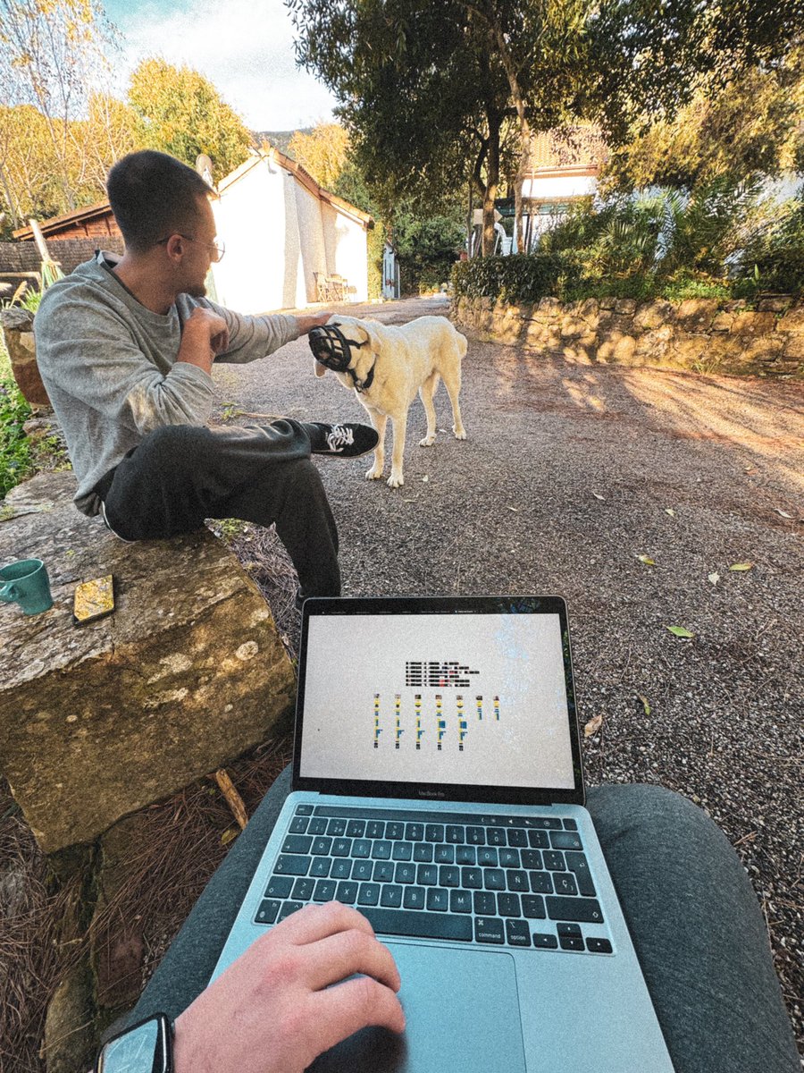 sergio_branding's tweet image. El día de ayer dio para mucho en #HorizonCamp!! 

Charlas individuales con cada uno del equipo, reunión +valor donde se habla con cada cliente de gestión.

Por la tarde Workshop de IA y nuestro Apolo Awards 🥇