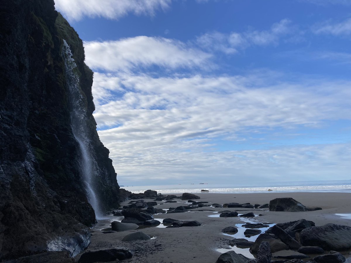 Ty Carreg tweet media