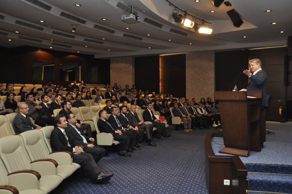 Türkiye’nin yüz akı milli markamız yerli otomobilimiz TOGG CEO’su <a href="/mguercankarakas/">Mehmet Gürcan Karakaş</a> Beyefendiyi Başkanlığımızda ağırladık. Personelimizle bir araya gelerek tecrübelerini paylaşan Sn. Karakaş’a ve milli gururumuzu geleceğe taşıyan tüm TOGG çalışanlarına teşekkürlerimizi sunuyoruz.