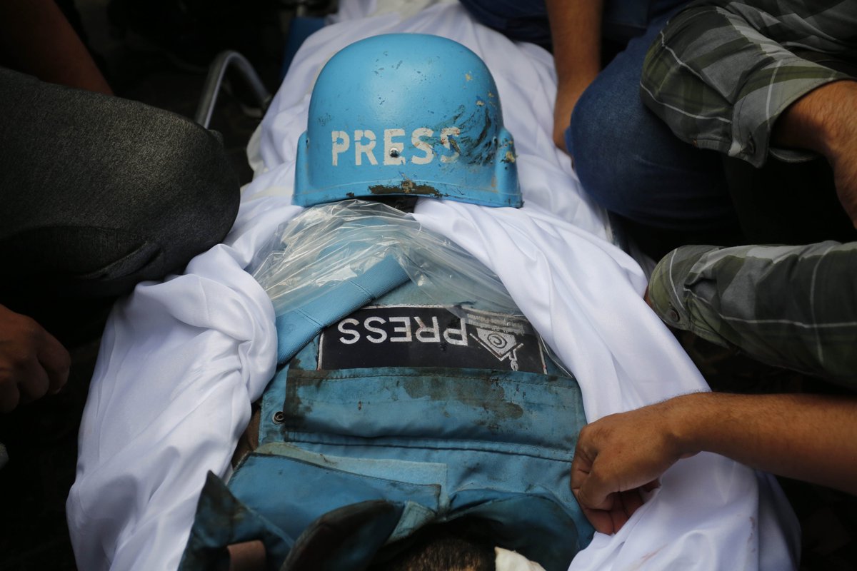 When a Gazan journalist dies, there is no one to replace them. In addition to the loss of human life, Israel is de facto robbing the world of trustworthy, professional journalism from inside Gaza during one of the deadliest wars in recent history. mediasupport.org/news/the-silen…