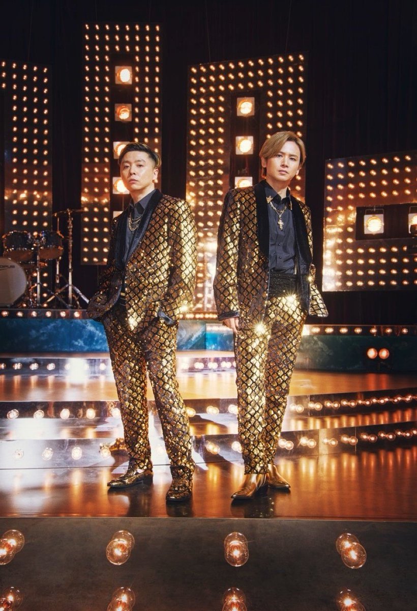Photo_KinKi's tweet photo. (●△●)人(＝∀＝.)

#KinKi_Kids #킨키키즈 #도모토코이치 #堂本光一 #도모토쯔요시 #堂本剛 https://t.co/SdnjsxN3OI