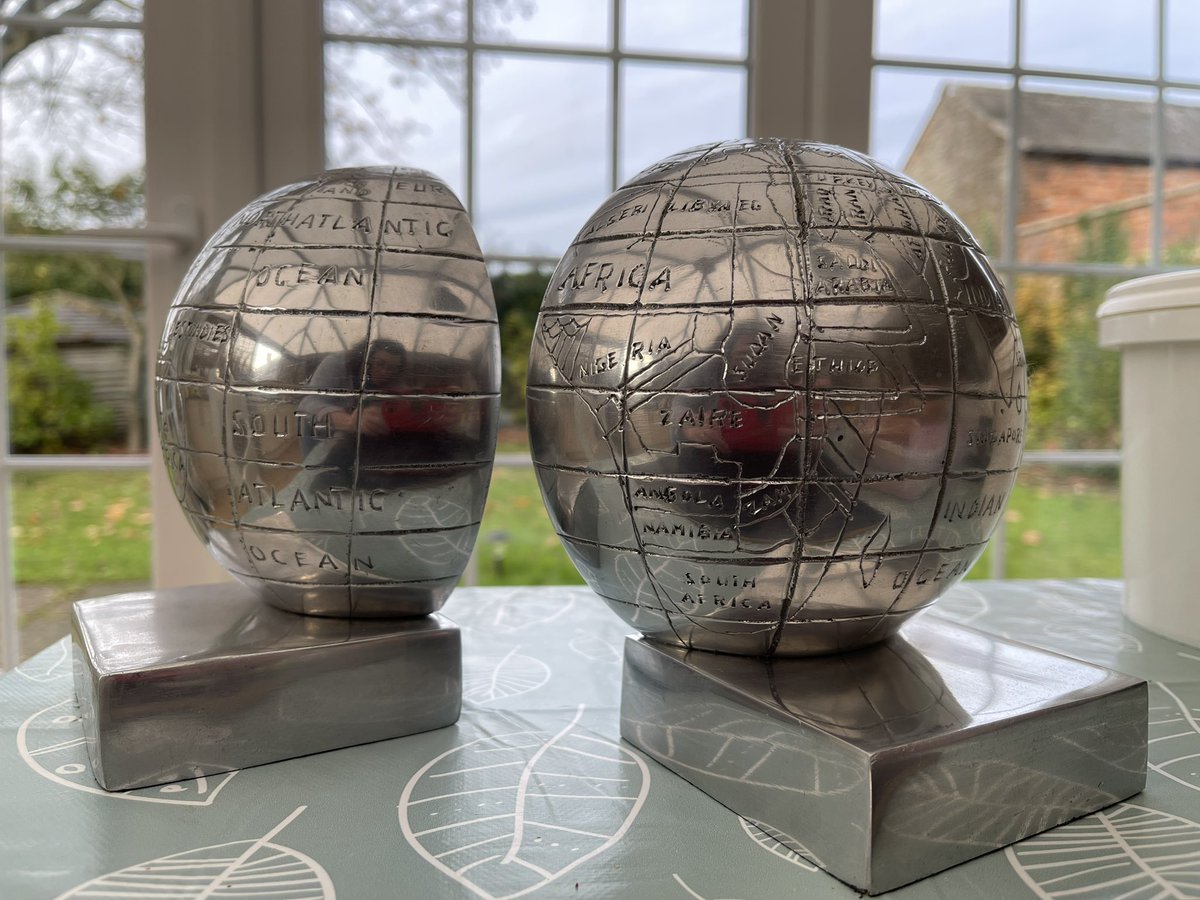 CaptainAliceWoB's tweet photo. #bookends - perfect for Captain Alice - you’ll get to see them soon! https://t.co/5FxFTF80Of