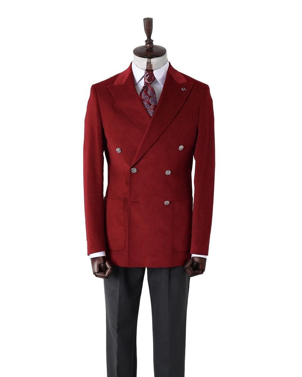 startailored1's tweet image. #tailoredsuits #doublebreast #tailoredsuitsnairobi #weddingsuits