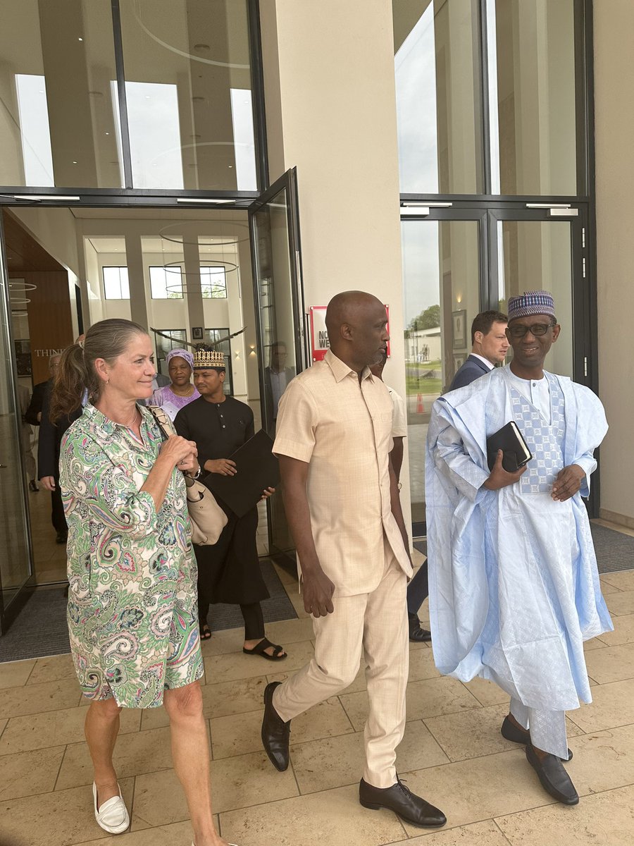 Momalindi's tweet photo. Exciting day at the NSA HQ. @UNDPNigeria &amp; @GERinNigeria will support the Presidential initiative on police reform. Together with German Ambassador @AnnettInes we met with NSA @NuhuRibadu to kickstart the ambitious Police Reform agenda. https://t.co/dLdmbH8NVT