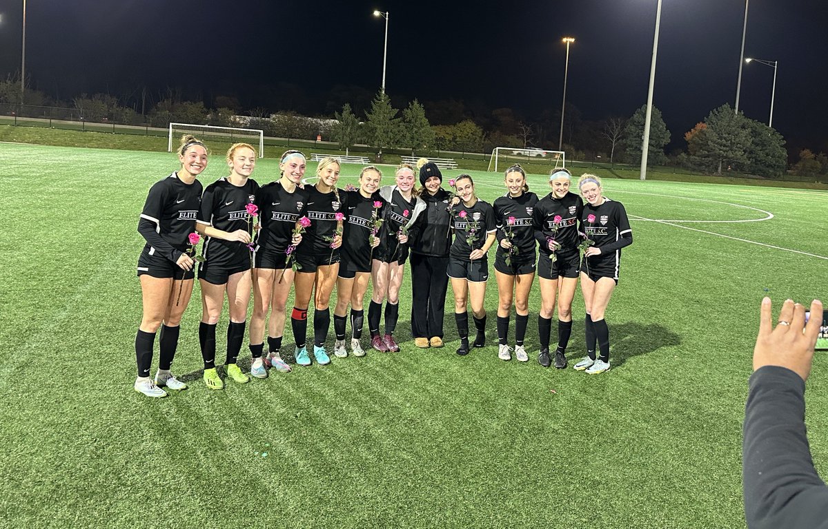 it’s always hard to close the chapter on a big part of your life. npl league play is over and i couldn’t have been happier to finish it with my fellow seniors. 
next up: florida in february!