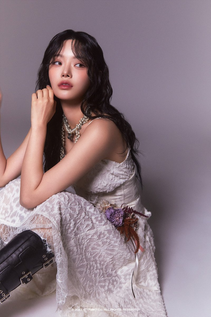 𝗙𝗜𝗙𝗧𝗬 𝗙𝗜𝗙𝗧𝗬 𝗗𝗲𝗯𝘂𝘁 𝟭𝘀𝘁 𝗔𝗻𝗻𝗶𝘃𝗲𝗿𝘀𝗮𝗿𝘆

𝙲𝚘𝚗𝚌𝚎𝚙𝚝 𝙿𝚑𝚘𝚝𝚘 #𝟷

#KEENA #키나
#FIFTYFIFTY #피프티피프티