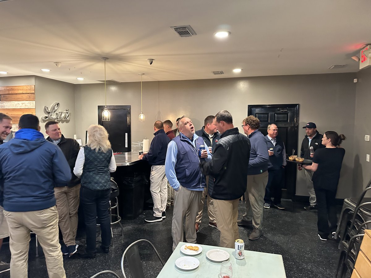 RegalChemical's tweet photo. Thanks to @carolinasgcsa and all involved for another great Carolina’s Show! 2023 has been a fantastic year for Regal and we owe it all to our wonderful customers and Vendor Partners! Thank you for joining us to celebrate at #LulusCafe
@regalchemical https://t.co/zsm4lN5H3x https://t.co/l99PMoJwPv