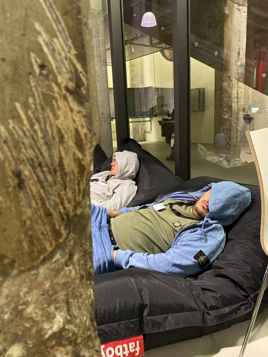 thyssenkrupp_en's tweet photo. For the last 24 hours, they hacked like crazy! After 1597 days, another #hackathon was finally initiated – and it was a great one! 👩💻👨💻 Collaboration during #hack4pott led to promising concepts & prototypes for our #future. 🙌 https://t.co/uuYqUjrtPP