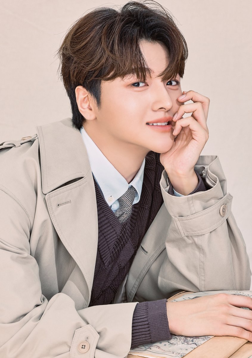 DRIPPIN's tweet photo. 🔎 2024 DRIPPIN SEASON’S GREETINGS 

:: PREVIEW IMAGE

-PRE-ORDER : ~ 23.11.19(SUN)
-PLACE OF SALES : https://t.co/fMicPwPoUx

#DRIPPIN #드리핀
#SEASONSGREETINGS #시즌그리팅 https://t.co/Cm63NHzJnX