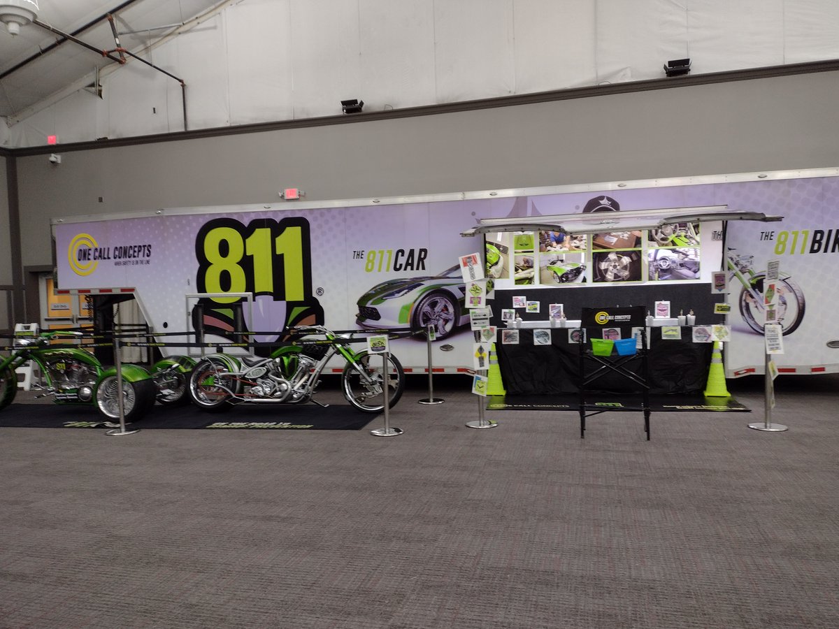 811OnTheRoad's tweet image. The 811 Bike and Trike drove into the past for the Boogie Woogie Bash at the Midwest Damage Prevention Conference in French Lick IN Nov 12 and 13. This is the last showing for 2023 so we will be back on the 811 road in 2024.  #811Bike #811Trike #MWDPTC