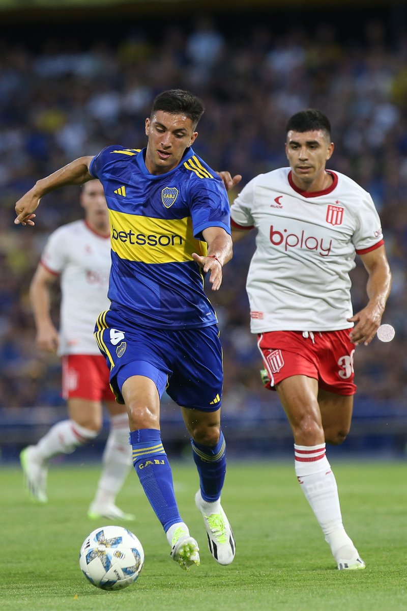 Corcho Rodríguez visitó La Bombonera con Estudiantes.