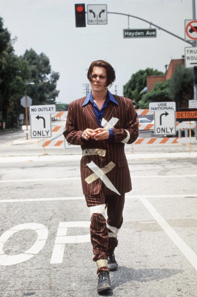 deppcomfort's tweet photo. johnny depp (1994) https://t.co/uoEU5qBtJk