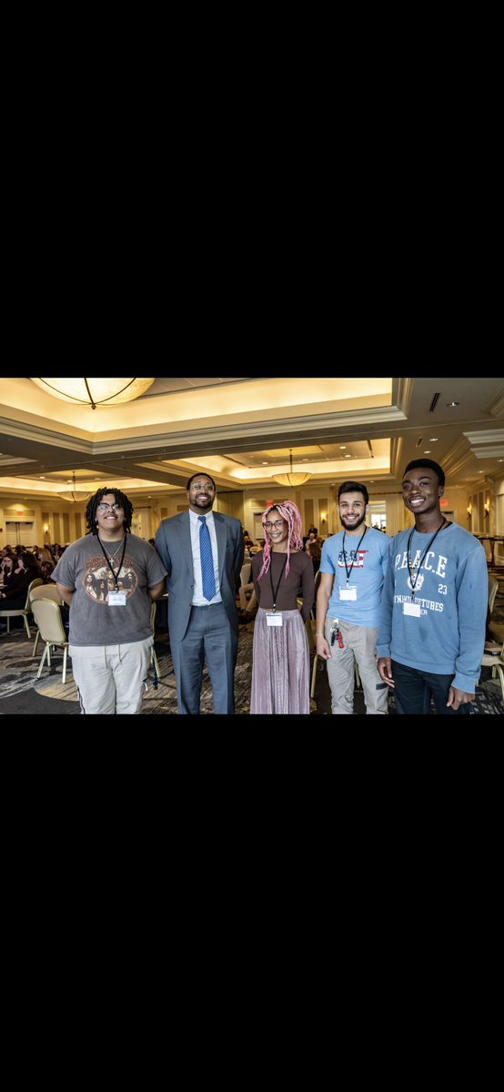UMass_Chan_OCGR's tweet photo. @UMassChan was proud to support @WorkforceSolGrp 14th Annual Workforce Summit. #DynamicFutures student panelists, Alex Ortiz and Pius Baidoo, spoke eloquently and passionately about the importance of youth workforce development programs.
Photographer: Gregg Shupe (ShupeStudios) https://t.co/8GyPcbNG9J
