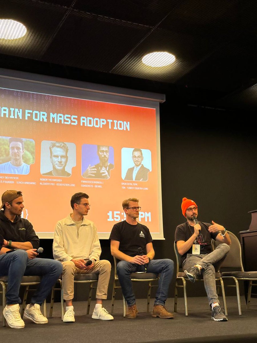 MetaMaskDev's tweet photo. π Major shout out to our devrels @francescoswiss
@ziadmtl @mirkogarozzo, who are hard at work sharing their wisdom with the builders at @ETHGlobal Istanbul.
#ForTheBuildersIST @EFDevConnect https://t.co/Iw2GJ2YPXs
