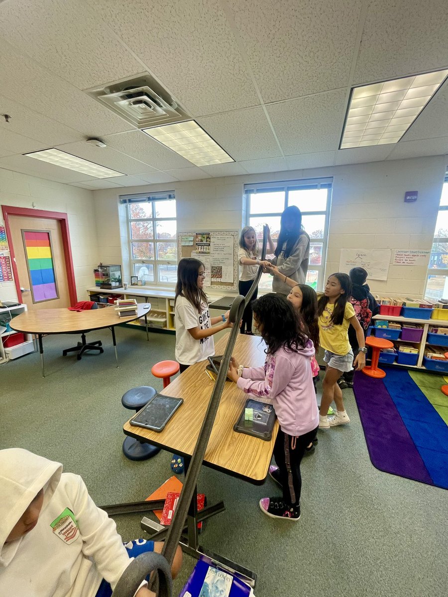 Ashley Hollander tweet media