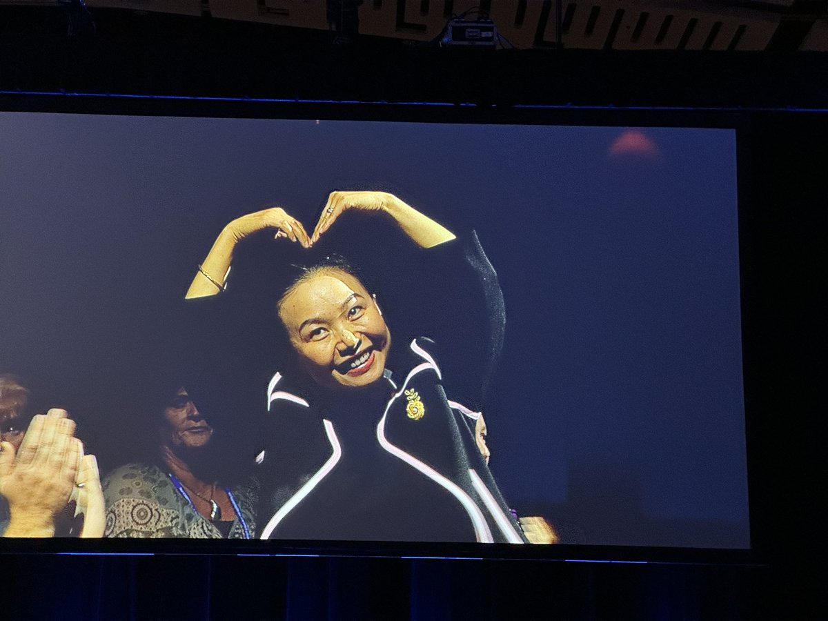 Drumroll….🥁🤞🏻🤞🏽🤞🏼🤞🏿🤞🏾<a href="/_SCOLT_/">SCOLT 🌎</a> <a href="/actfl/">ACTFL</a> #ACTFL23