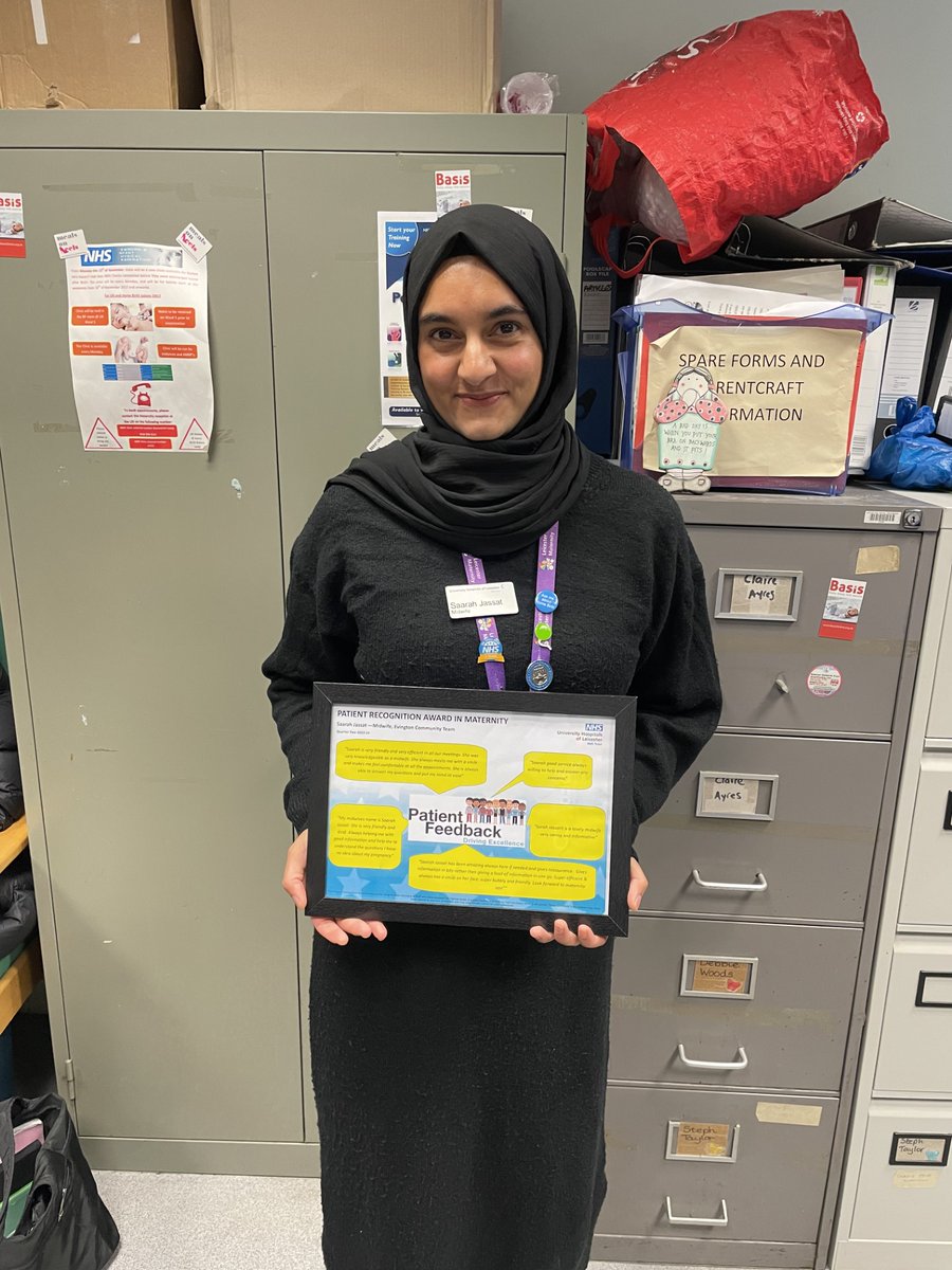Congratulations to Midwife Saarah Jassat from the Evington Community Team, who received a Patient Recognition Award today for all the wonderful patient feedback she's received! 👏 @sueburtonDCN @Leic_hospital @HoggJulie