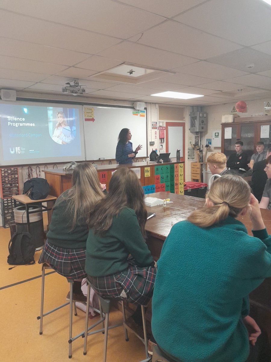 SETUAgriculture's tweet photo. Great to meet students from @CBS_Carrick &amp; @scoilmhuirecos to showcase the range of #Science &amp; #Landscience programmes that are on offer in @SETUIreland https://t.co/Lu4vLUowS7