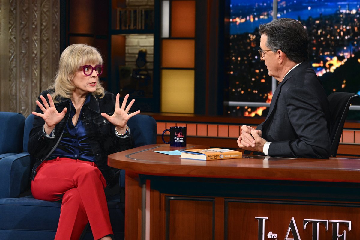 Last night on #Colbert: @jonkarl outlines what Americans can expect from Trump's reelection campaign. Plus, Stephen and @mariabamfoo discussed family, mental health, and more. Stream: cbs.com/shows/video/Ih… Listen: link.chtbl.com/Awagtx95?sid=s