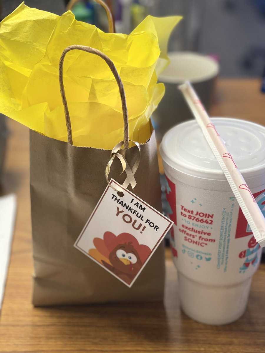 Taylor Volleyball tweet media