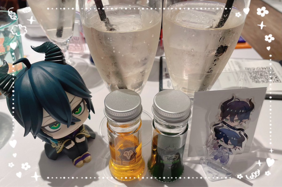 「一昨日はちゃんとtwstカフェ行ってきた色々語りながら推し空間にまた行けて幸せで」|柚月のイラスト