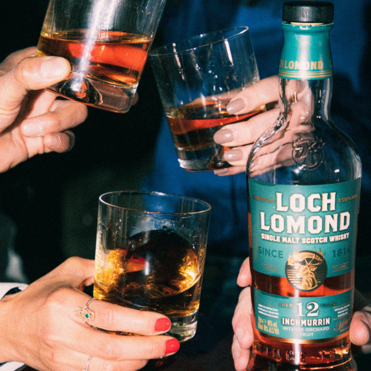Perfect for time out or nights out. Aged in three types of American Oak casks, Inchmurrin 12 Year Old Single Malt delivers delicious orchard fruit and sweet notes of peach, apricot, toffee and vanilla.