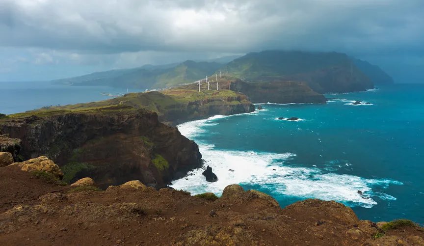 Portugal just ran on 100% renewable energy (solar, wind, and hydro) for 131 hours straight - over 5 days! 🤯