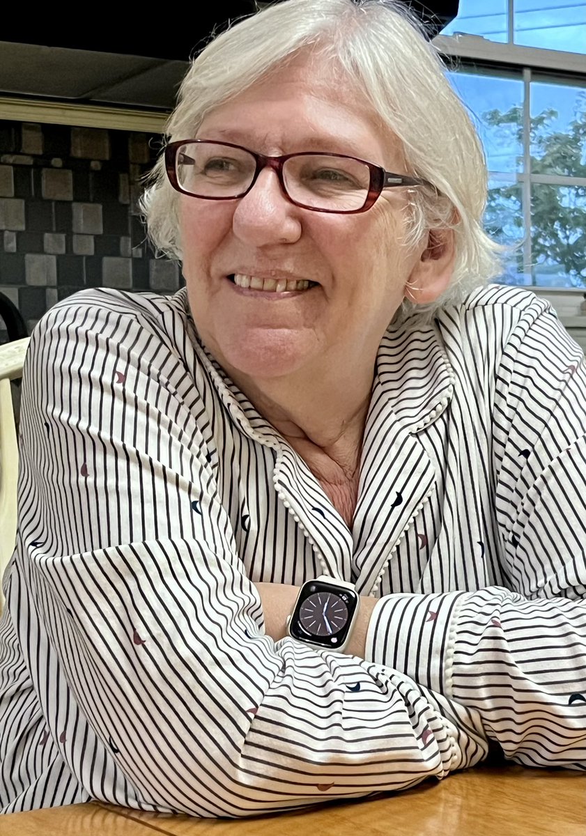 stan_sdcollins's tweet photo. Back in jail for another few weeks. Yesterday the Doctor was not that happy with the healing process yet so NO MORE WALKING AROUND again for Marlene until December 11. Her leg will be X-rayed again for evaluation at that time. https://t.co/A2UNUyJtrP
