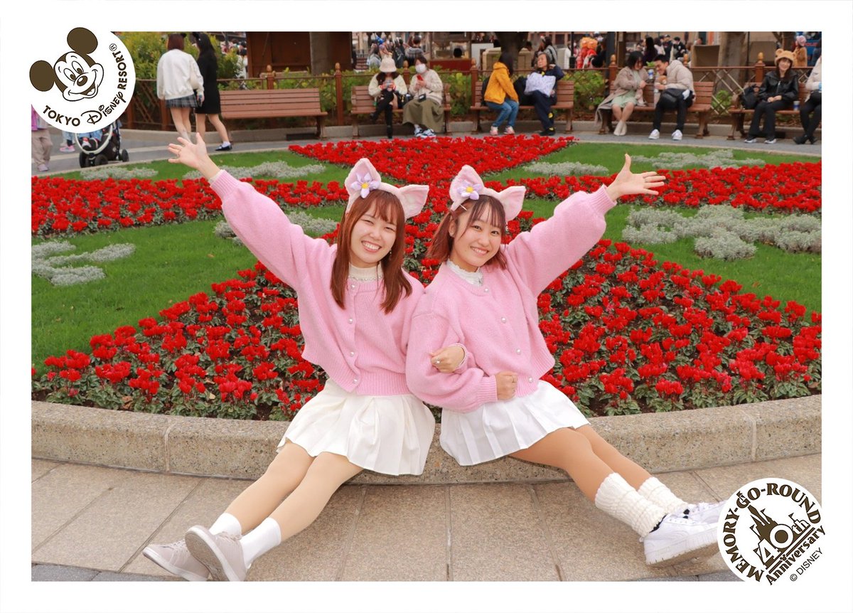 AYANE_CLALA's tweet photo. こんばんは🌙
昨日と今日は『@umisakura06とディズニーを楽しむ2Days』でした😆
１日目はずっとずっと行きたかったお揃いコーデディズニー！
２日目は人生初のアフタヌーンティー☕
たくさんの時間を一緒に過ごせて最高に楽しかったし幸せだった～💕
また次の約束もしたからそれを楽しみに頑張れます♪ https://t.co/l8tXJCPNHe