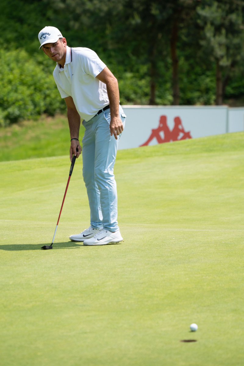 FederGolf's tweet photo. 📍 Finale Qualifying School Alps Tour

⛳️ Golf Nazionale / Olgiata Golf Club

Vince 🇮🇹 #Manzoni -10 dopo aver rimontato dal quinto posto.

🇮🇹 Altri quattro azzurri concludono in top ten: #Memeo (A) e #Montini, 5/i con -4; #Bergamaschi e #Pitoni 8/i con -3. 

@alpstourgolf #golf https://t.co/s7jSxeU8a5