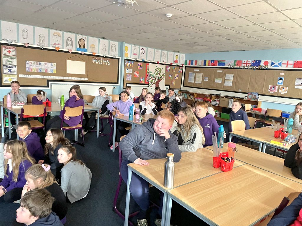 Thank you so much David Lees for sharing your range of experience in different roles. The children were delighted to hear all about it and had lots of great questions #ScotCareersWeek23