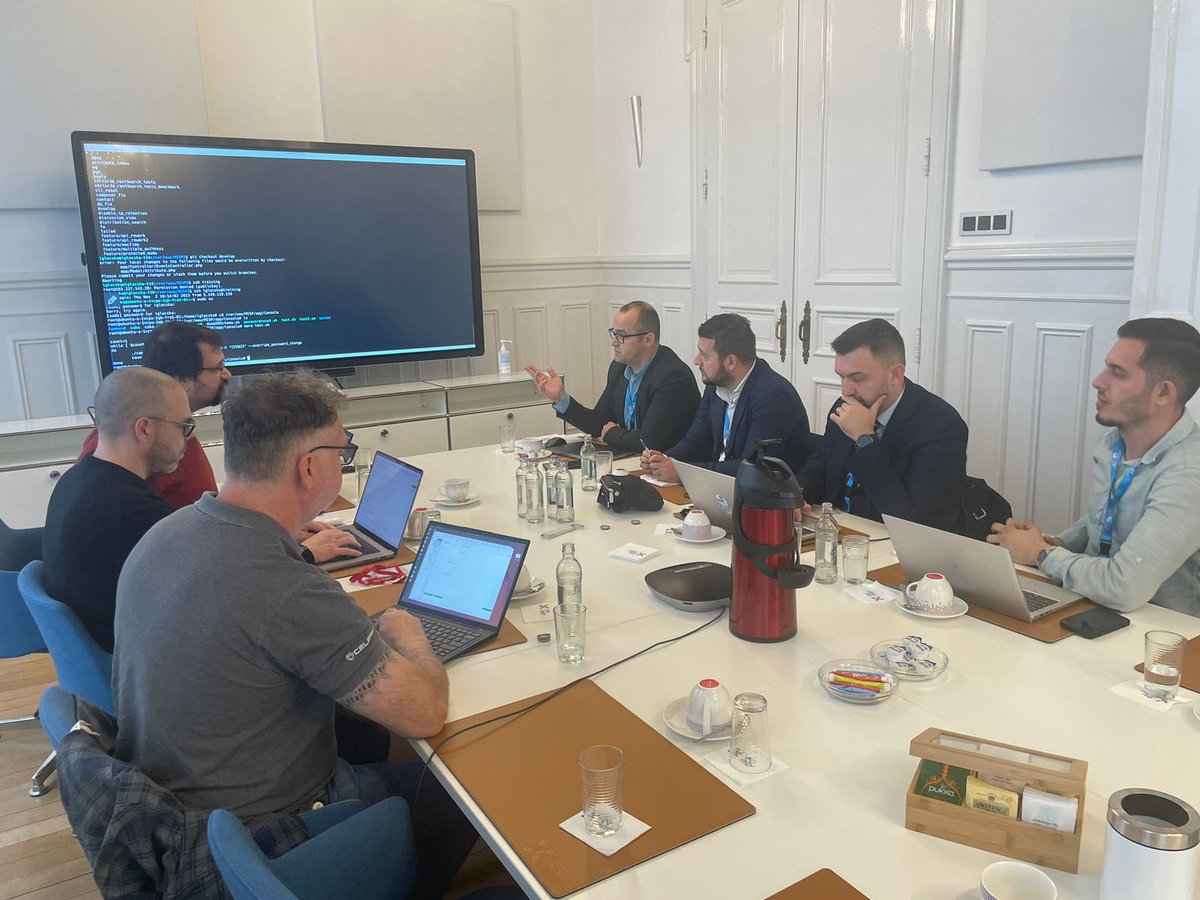 DCAF organized a Computer Security Incidents Response Team (CSIRT) peer exchange in 🇱🇺 🇦🇱 & 🇷🇸 #cybersecurity authorities met w/ @circl_lu & other agencies to discuss tools, governance, incident response, training & more. Thanks to CIRCL @houseofcyber_lu @giz_gmbh @GermanyDiplo