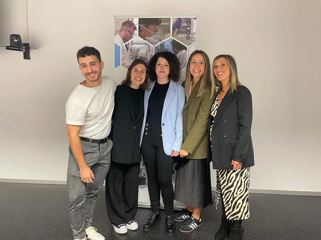 Junquera López (@junqueralopezs) on Twitter photo Amazing thesis presentation at <a href="/CICAUDC/">CICA</a> . #GCEL is very very proud of you, Dra. Carballo-Pedrares!! <a href="/NatiPedrares/">Natalia Carballo Pedrares</a> <a href="/areyric/">Ana Rey Rico</a> <a href="/albaifen/">Alba Iglesias</a> <a href="/diego_mib/">𝐝𝐢𝐞𝐠𝐨_𝐦𝐛</a> Amazing thesis presentation at <a href="/CICAUDC/">CICA</a> . #GCEL is very very proud of you, Dra. Carballo-Pedrares!! <a href="/NatiPedrares/">Natalia Carballo Pedrares</a> <a href="/areyric/">Ana Rey Rico</a> <a href="/albaifen/">Alba Iglesias</a> <a href="/diego_mib/">𝐝𝐢𝐞𝐠𝐨_𝐦𝐛</a>