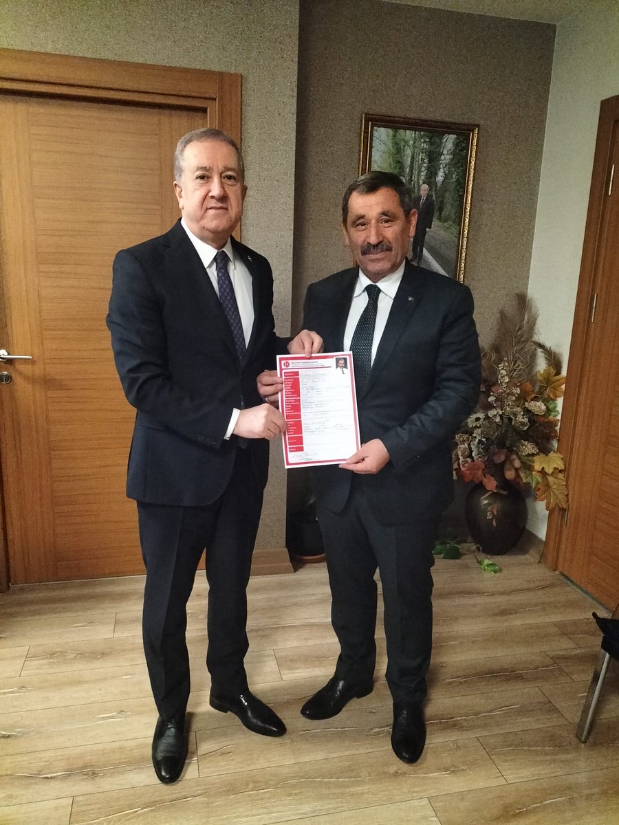 2024 Mahalli İdareler Seçimleri için belediye başkan adaylığı müracaatımızı yaparak, dilekçemizi Yerel Yönetimlerden Sorumlu Genel Başkan Yardımcımız Sayın Sadir Durmaz'a sunduk.

Hayırlı olsun.