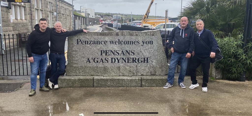 DPRoberts1982's tweet image. Landed! #EveshamAway #TheRobins