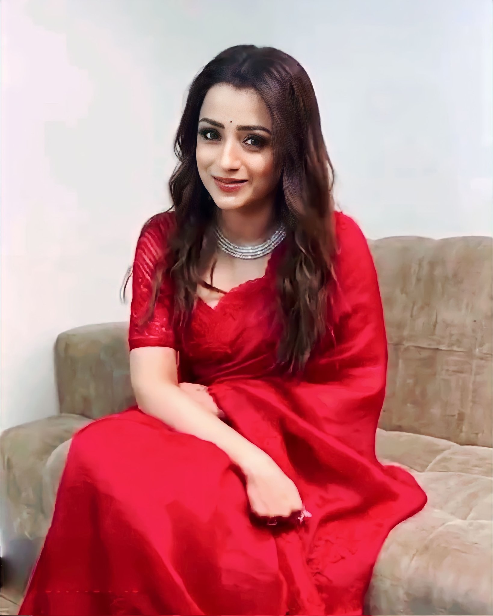 F_JYStbbgAAjnqq?format=jpg&name=large