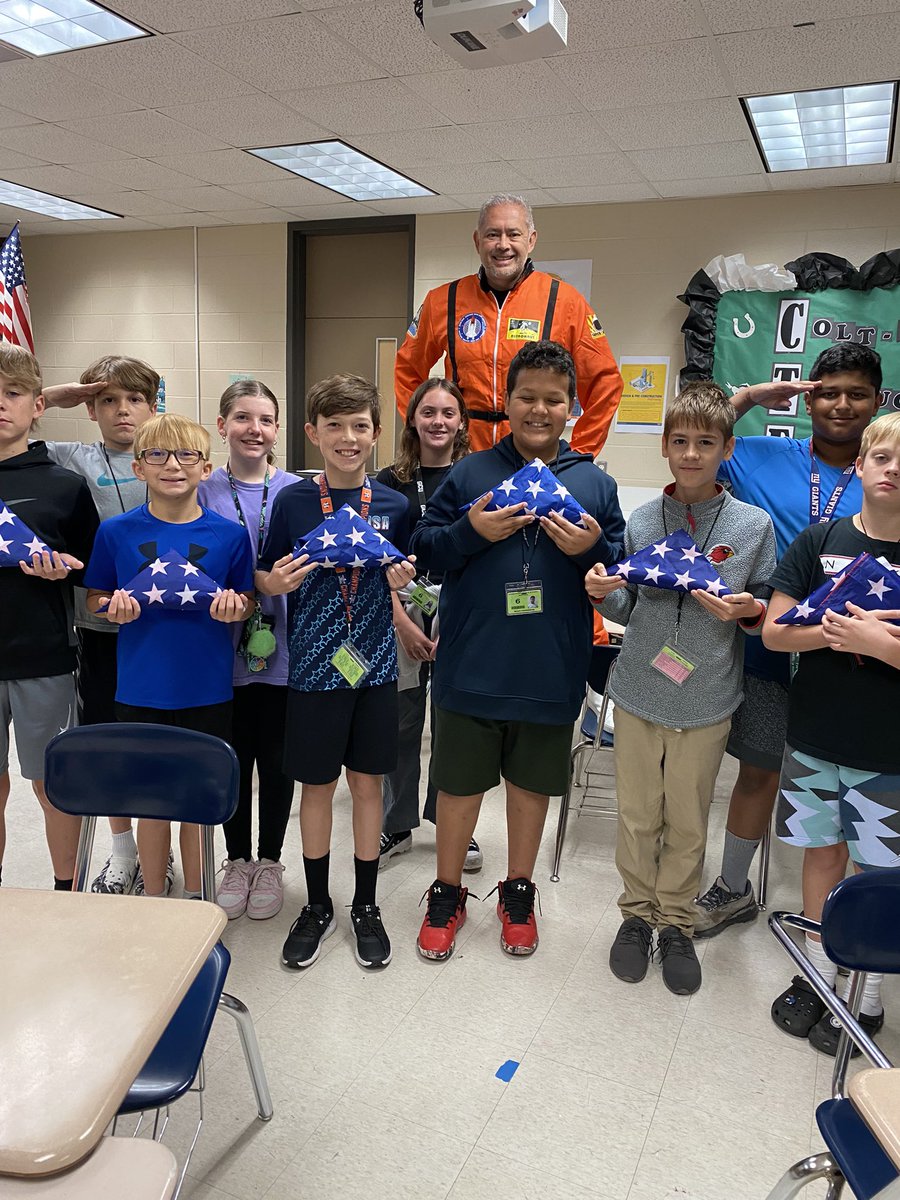Morales_CTE's tweet photo. Flag folding in CTE WHEEL at CMS!! https://t.co/plcPDvq4d9