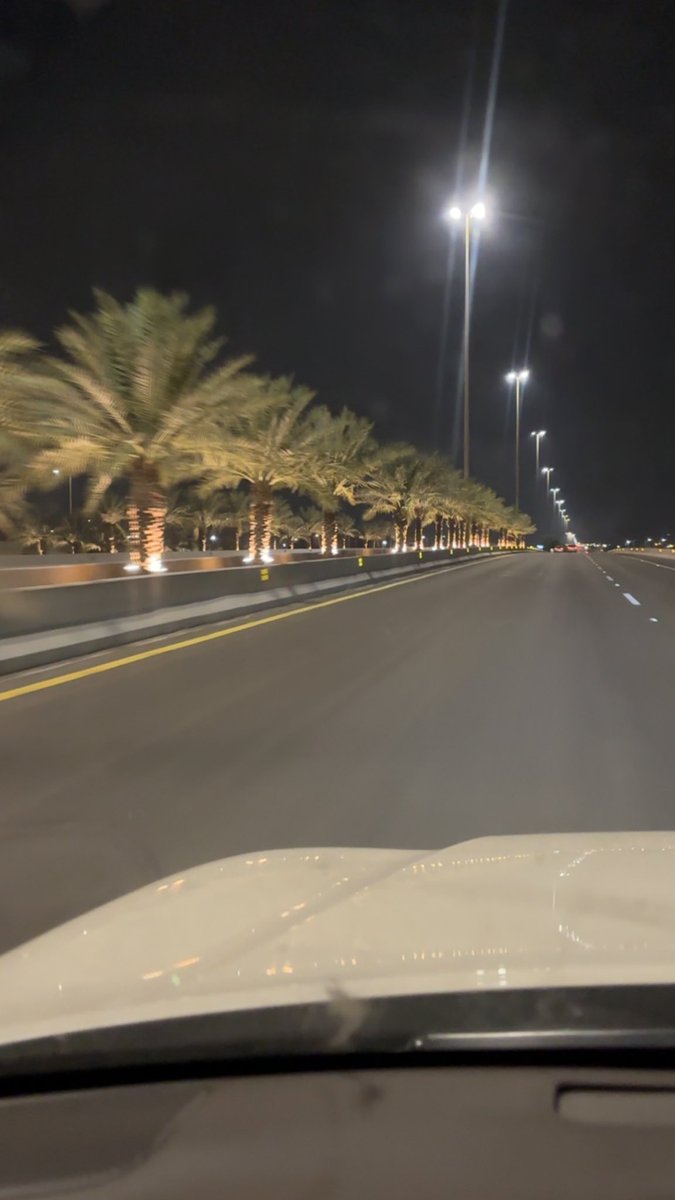 _alkhalaf's tweet photo. @emara_riyadh @Amanatalriyadh @Amana940 @RiyadhTransport @DGDA_SA @SaudiTransport @trendnews_24 الدائري الشرقي النخل يحط له اناره بالليل يطلع فخم https://t.co/FvYVVP9uFd