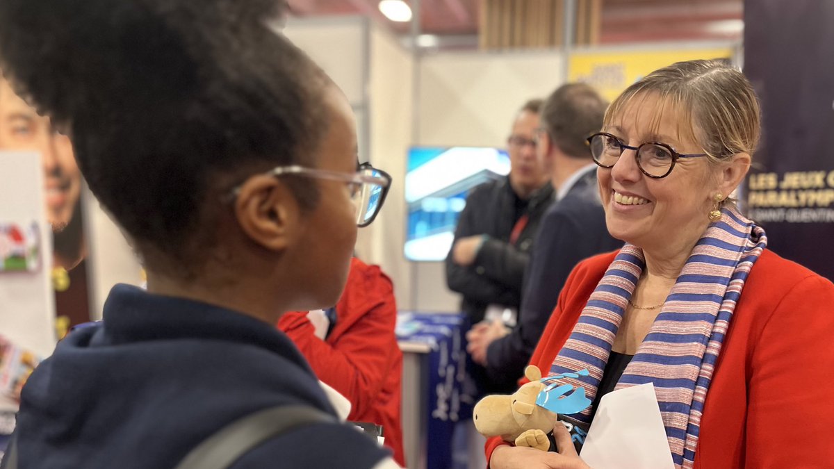 L’amélioration continue de l'orientation est une priorité du Gouvernement, sur laquelle nous nous mobilisons avec @GabrielAttal. Merci aux organisateurs et exposants du Salon européen de l'éducation pour l'accompagnement proposé à nos jeunes vers l'enseignement supérieur !