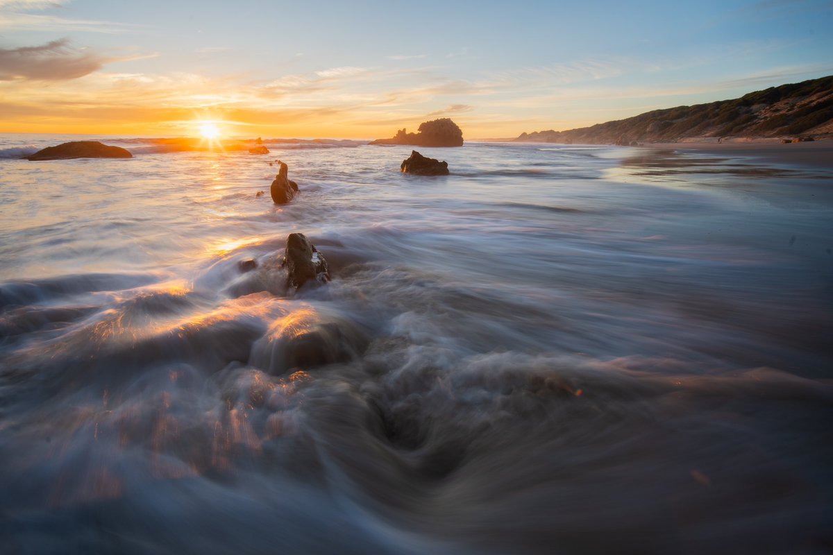 cramossegovia's tweet photo. Mi nombre es Carlos, gaditano y la fotografía es mi pasión, como tal me centro en fotografiar las maravillas de mi provincia y alrededores.

¿Me ayudáis a llegar a más personas compartiendo mi trabajo?

Si quieres ver los sitio más increíbles de Cádiz, sígueme! https://t.co/yOIhnzuXuZ