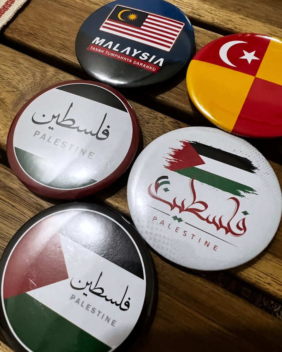 runzuerun's tweet image. Selangor, Malaysia 🤝 Palestine 🇲🇾🇵🇸🇲🇾🇵🇸 #buttonbadge