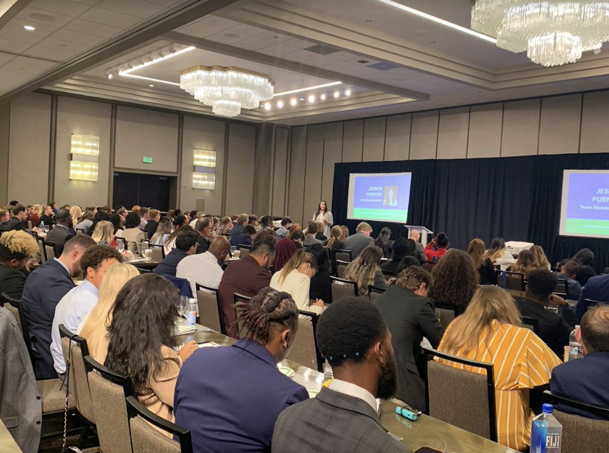 universalevts's tweet image. “When we give cheerfully and accept gratefully, Everyone is blessed.” — Maya Angelou.

#universalevents #helpingothers #nonprofit